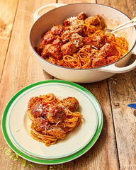 Letâs Cook: Fun and easy recipes for kids from the CBBC show Cooking Buddies