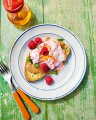 Letâs Cook: Fun and easy recipes for kids from the CBBC show Cooking Buddies