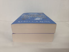Queen's Rising by Rebecca Ross (2019, Trade Paperback)