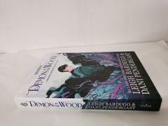 Illumicrate Demon In The Wood Exclusive By Leigh Bardugo &  Dani Pendergast