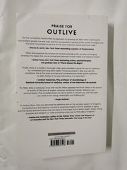 Outlive: The Science and Art of Longevity by Peter Attia *Import*