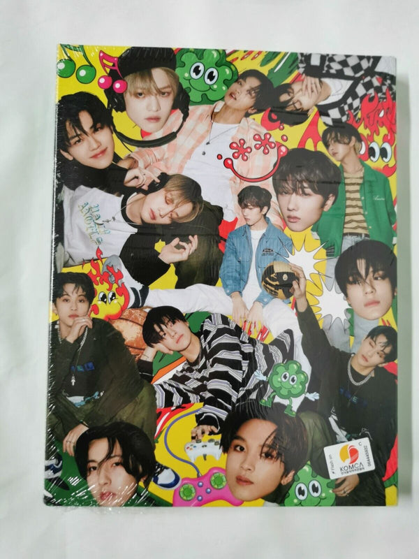 Vol.1  Hot Sauce Photo Book Version +Poster + 2 Cards CD is Sealed