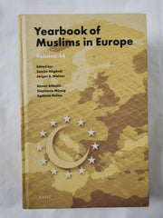 Yearbook of Muslims in Europe, Volume 14 by Samim Akgönül - used book at Perkology Books