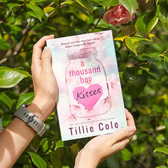 A Thousand Boy Kisses - Edizione inglese by Tillie Cole - used book at Perkology Books