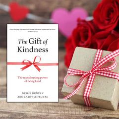 The Gift of Kindness: The Transforming Power of Being Kind [Paperback] Debbie Du by Debbie Duncan - used book at Perkology Books