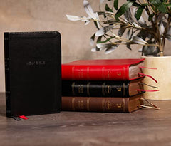 NKJV, Reference Bible, Compact Large Print, Leathersoft, Brown, Red Letter