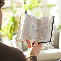 NKJV, Reference Bible, Compact Large Print, Leathersoft, Brown, Red Letter