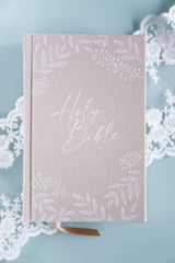 Niv, Bride's Bible, Cloth Over Board, Cream, Red Letter, Comfort