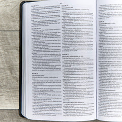 KJV Gift and Award Bible, Black Imitation Leather: King James Version, Gift