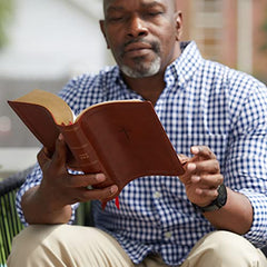 NKJV, End-of-Verse Reference Bible, Personal Size Large Print, Leathersoft, Brow