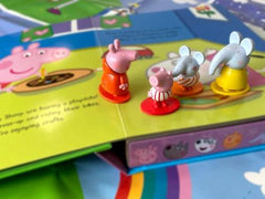 Peppa Pig Better Together My Busy Books - Storybook, 10 figurines, playmat