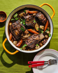 Poppy Cooks: The Actually Delicious One Pot Cookbook: