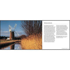 60 Remarkable Buildings of the National Trust (The National Trust Collection)