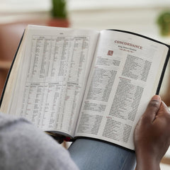 KJV Large Print Reference Bible, Black Leathersoft, Red Letter,