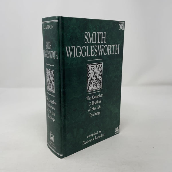 W. H. Auden: A Biography by Smith Wigglesworth - used book at Perkology Books