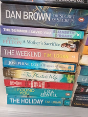 40 x Mixed Fiction Paperback Book Bundle – Crime, Thriller, Romance & More (Used, Good)