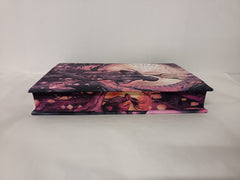 Sunbringer: Illumicrate Exclusive Edition of the bestselling epic fantasy sequel (The Fallen Gods Trilogy)