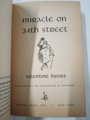 MIRACLE ON 34TH STREET VALENTINE DAVIES VINTAGE 1959 Pocket BOOK