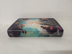 Light Wielder: Waterstones Signed Exclusive Edition