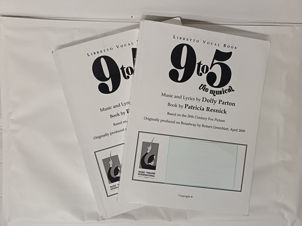 9 to 5 the Musical by Dolly Parton - Libretto Vocal Book, pack of 2