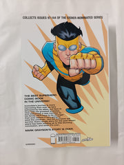 Invincible Compendium Volume 3