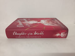 Daughter of No Worlds: From the Sunday Times bestselling author of the Crowns of Nyaxia series (The War of Lost Hearts, 1)