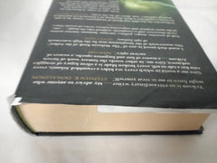 Toll The Hounds: The Malazan Book of the Fallen 8 First UK Edition