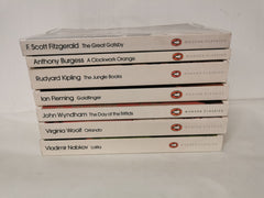 7 Penguin Modern Classics inc. Gatsby, Lolita, Goldfinger, Clockwork Orange