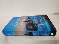 The Stolen Hours: An epic romantic tale of forbidden love, book two