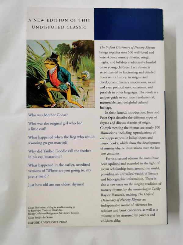 The Oxford Dictionary of Nursery Rhymes Paperback – 1 Jan. 1997