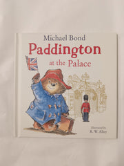 Paddington 3 Book Bundle: Paddington, At the Palace & The Christmas Surprise
