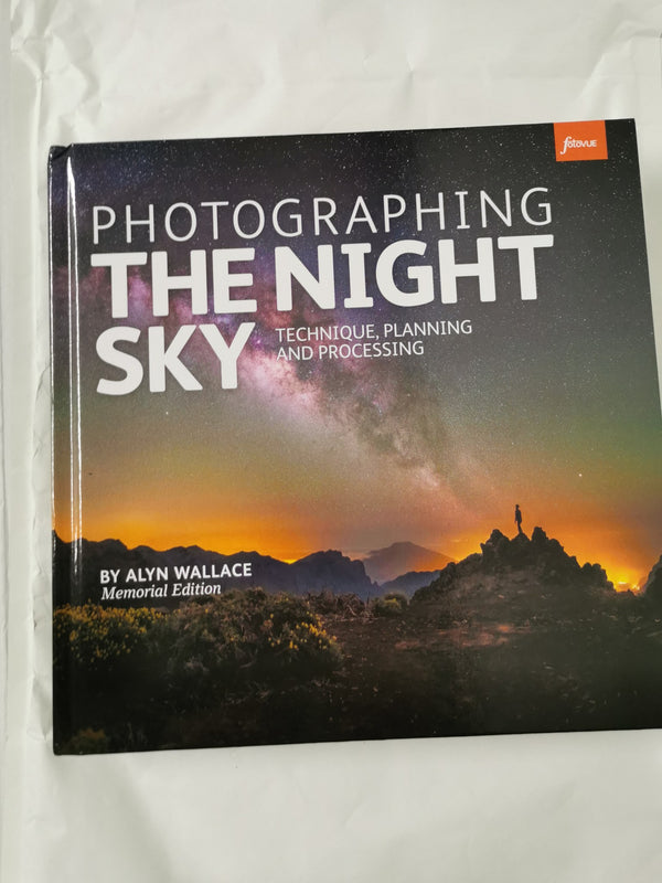 2025 Guide to the Night Sky: A month-by-month guide to exploring the skies by Radmila Topalovic - used book at Perkology Books