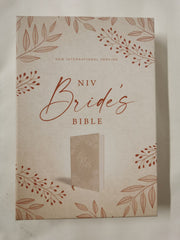 Niv, Bride's Bible, Cloth Over Board, Cream, Red Letter, Comfort