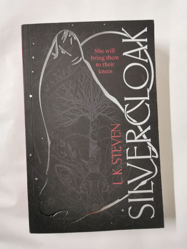 Silvercloak: The addictive Sunday Times bestselling epic fantasy romance series