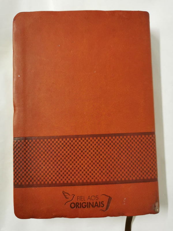 Biblia Segrada Letra Gigante Com Notas E Referencias-FL