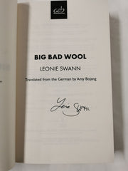 Big Bad Wool: The joyful cosy crime series *Signed*  (A Sheep Detective Novel)