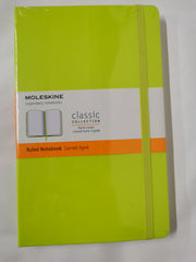 Moleskine - Classic Notebook, Ruled Notebook, Hard Cover and Elastic Closure,
