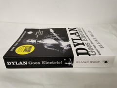 Dylan Goes Electric!