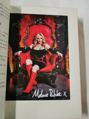 Vengeful Women: A glamorous, sexy thriller of fame,