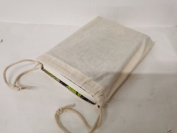 The Almanac: A seasonal guide to 2022 by Lia Leendertz in a Tote Gift Bag