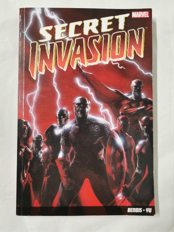 Secret Invasion Brian Michael Bendis, Leinil Francis Yu Marvel Graphic Novel