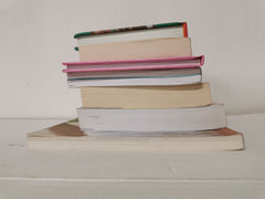 Bundle 7 Books: Pregnancy / Maternity / Postpartum /Parenting