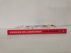 Cooking on a Bootstrap: Over 100 Simple, Budget Recipes by Jack Monroe (2018)