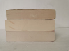 *BUNDLE* Daisy Jones & the Six, The Love Hypothesis, Eleanor Oliphant...