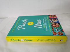 Pinch of Nom: 100 Slimming Home-style Recipes by Kay Featherstone, Kate Allinson