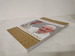 POPE BENEDICT XVI:BEHIND THE SCENES By Various. Sr Janet Fearns (Ed)