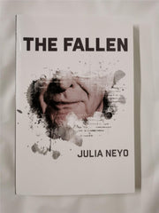 The Fallen Paperback – 30 Nov. 2022 by Julia Neyo (Author)