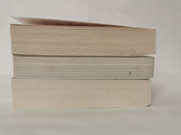 *BUNDLE* It Ends With Us, Daisy Jones & the Six, The Gravity of Us