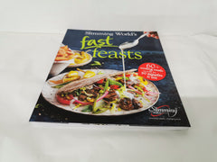 Slimming World's Fast Feasts: 60+ Meals Ready in 30 Minutes or less! (Paperback)