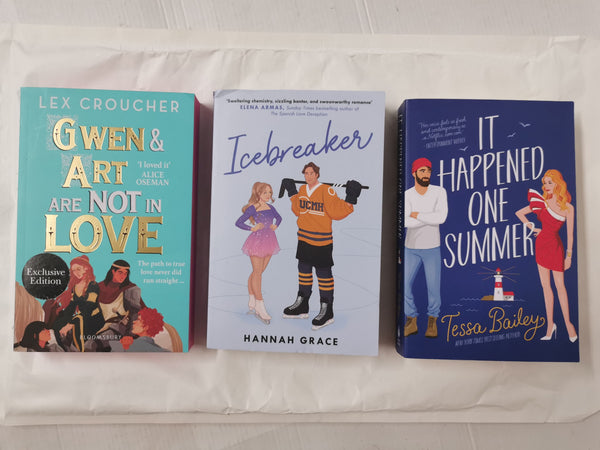 Romance Bundle! It Happened One Summer, Gwen and Art Are Not in Love, Icebreaker